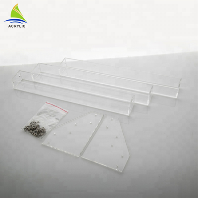 As prateleiras de exposição estratificados acrílicas do tampo da mesa guardam a cremalheira de exposição acrílica do verniz para as unhas