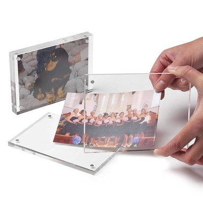 A foto acrílica feita sob encomenda molda o quadro acrílico do bloco para a exposição do sinal do cartaz da imagem