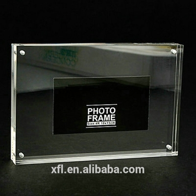 Laser acrílico do bloco da foto dos quadros claros transparentes claros do acrílico cortado