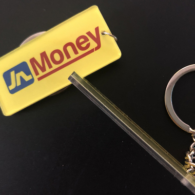 Keychains acrílico feito sob encomenda impresso forma para anunciar os presentes fáceis de limpar